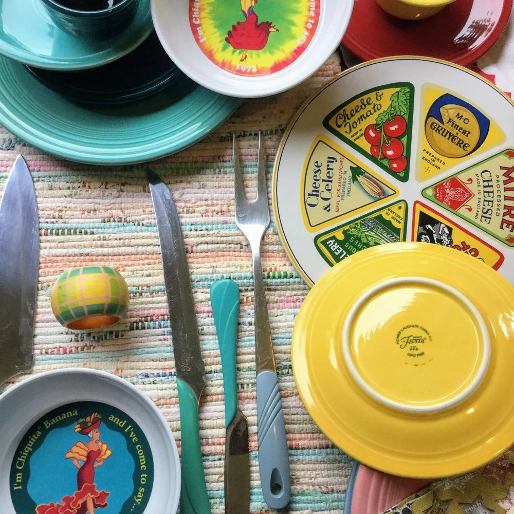 🧈  YELLOW FIESTAWARE, LEAD FREE 5 Piece Place Setting w/out Box
